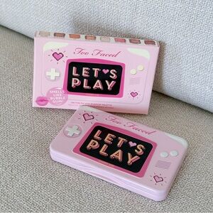 Too Faced Let’s Play Gamer Girl On the Fly Eye Shadow Palette